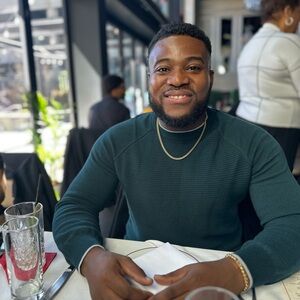 Meet your Posher, Amir